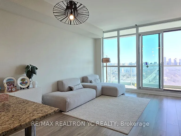 33 Singer Ct #2801 — Photo 1