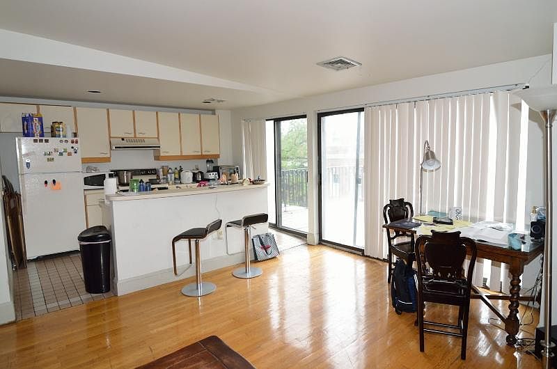 1st image of 41 Worcester Sq APT 7
