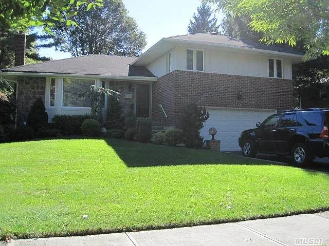 27 Lark Dr photo 1