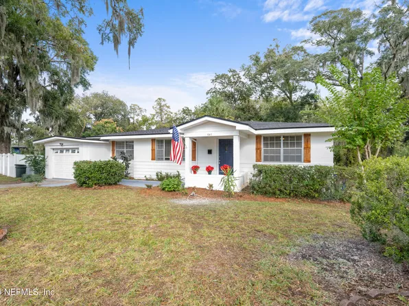 947 BROOKMONT Avenue E, Jacksonville, FL 32211