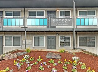 Breezy, Renton, WA 98056