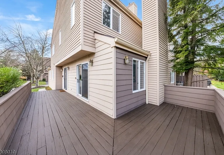 1 Avery Ct — Photo 5