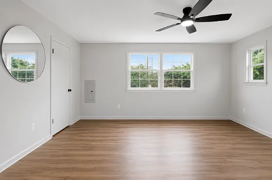 403 Dateleaf Ave — Photo 2