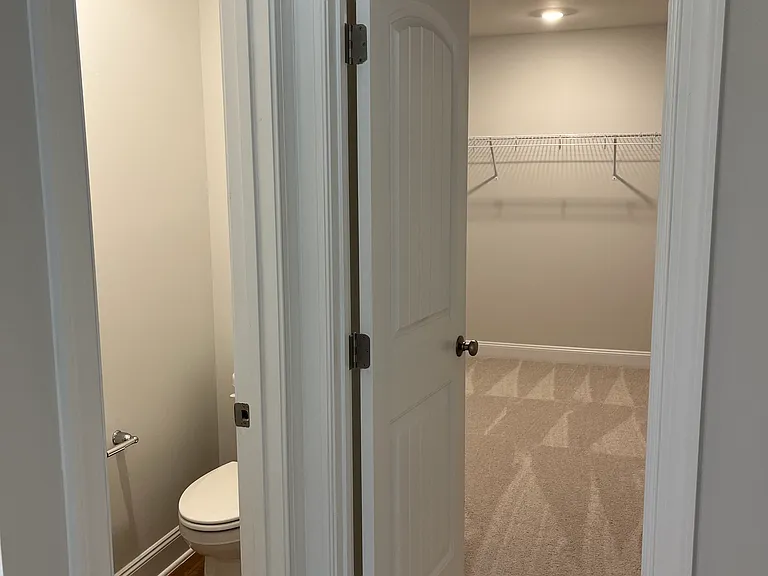 1011 Culloden Cir — Photo 15