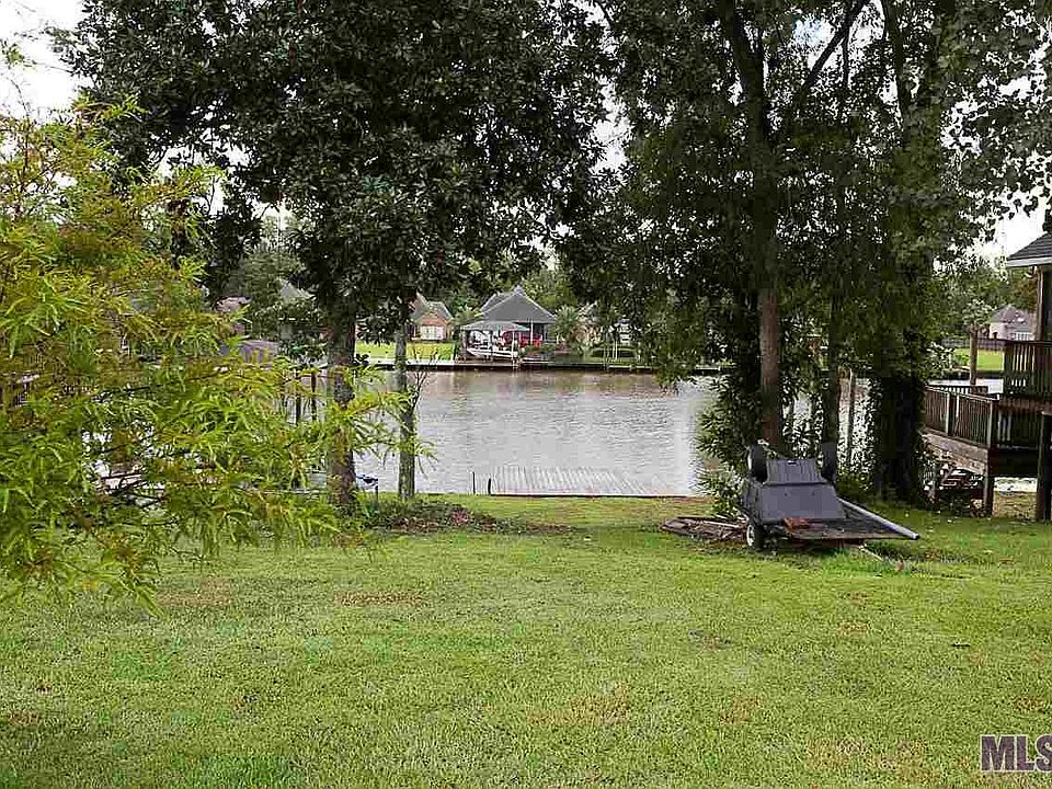 2nd image of 21160 Diversion Canal Rd
