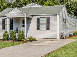 213 Gliden St, Athens, TN 37303