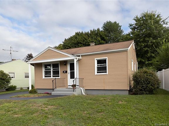 2nd image of 51 Lawncrest Dr