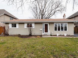 609 S Rex Blvd, Elmhurst, IL