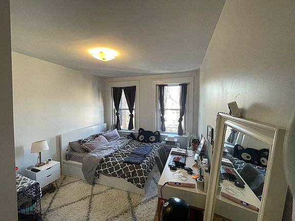 4th image of 40 Chester St #21