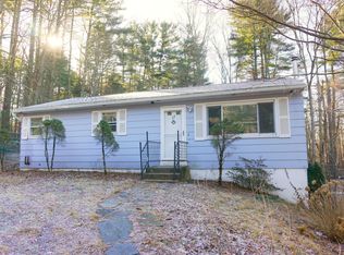 17 Shawnee Dr, Killingly, CT 06239