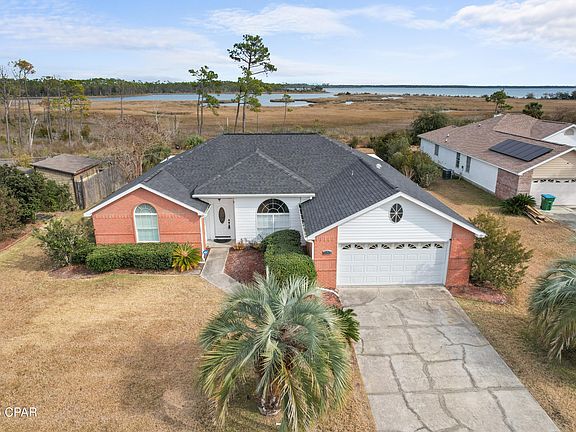 2nd image of 853 Plantation Way