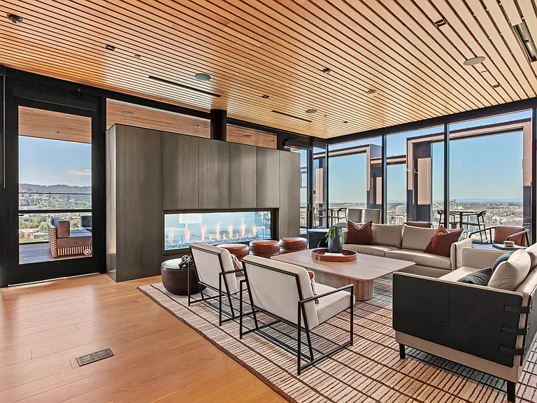 Residences at 11W — Photo 30
