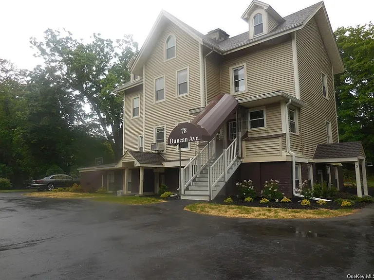 78 Duncan Ave #5 — Photo 4