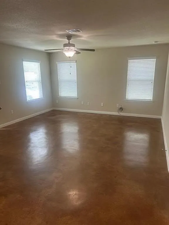 2 bed, 2.0 bath, 1051 sqft, $1,275 — Photo 4