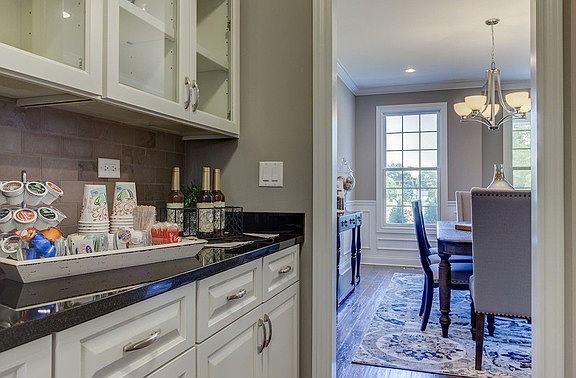4th image of 1308 E Christina Ct Lot 2