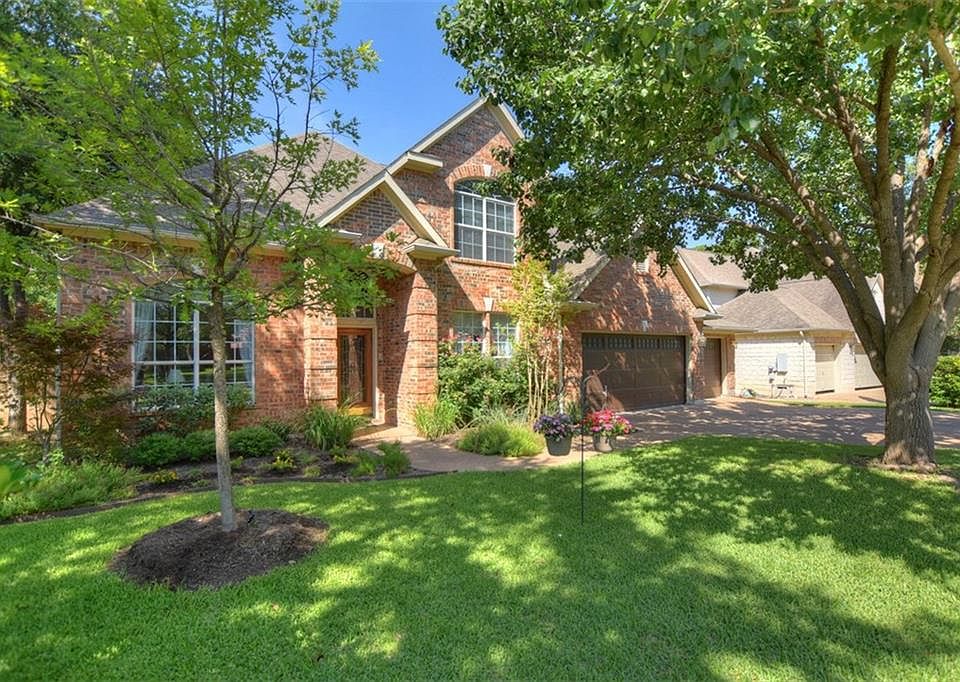 1st image of 2838 Chatelle Dr