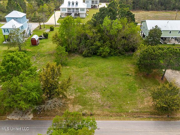 5th image of Sears Ave