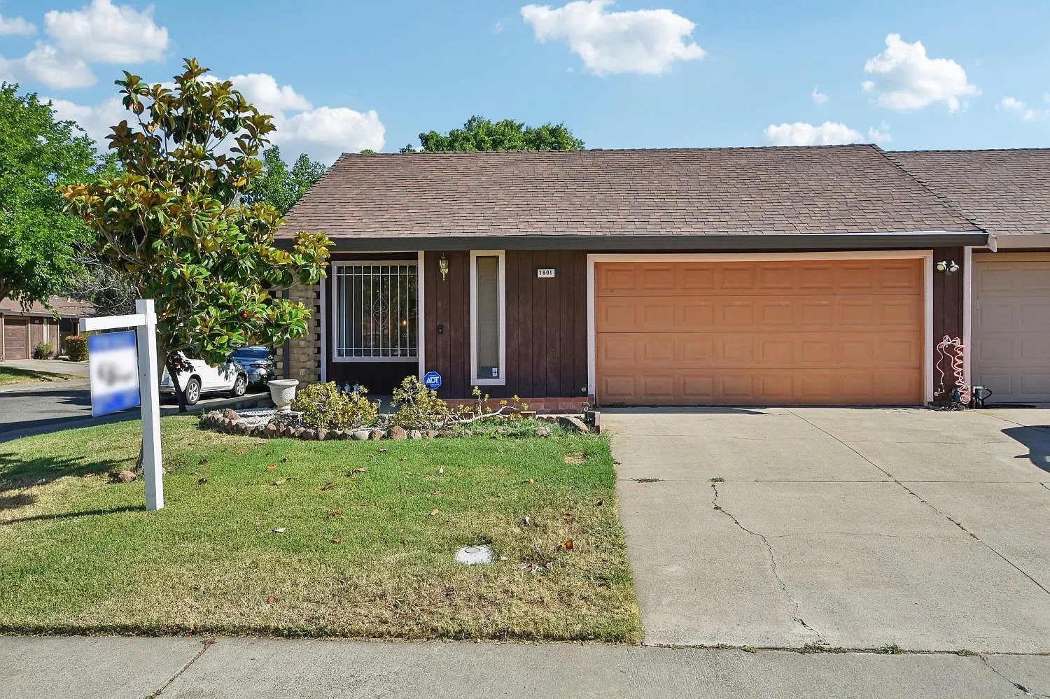 7801 Orchard Woods Cir photo 1