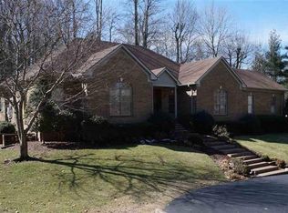 410 Oakridge Ln, Franklin, KY 42134