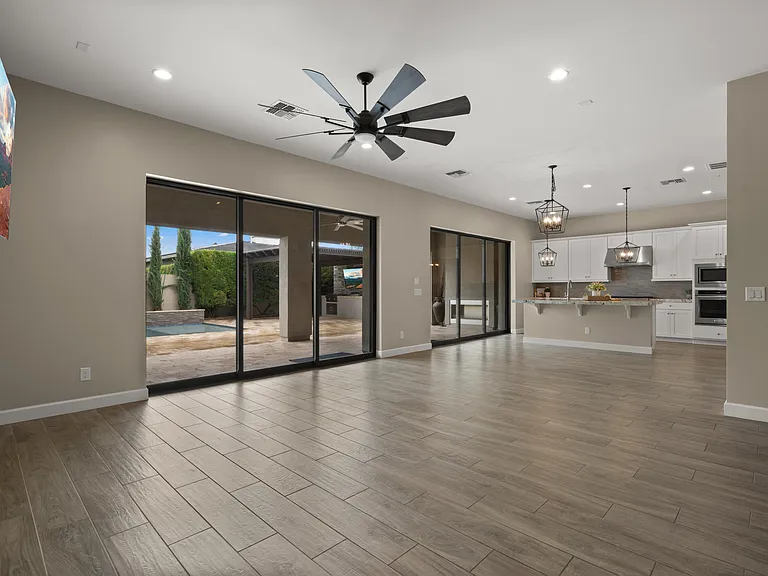 3882 E Andalusia Ave — Photo 4