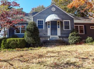 115 Hill Top Dr, Chattanooga, TN 37411