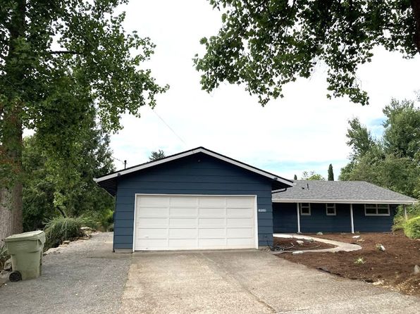 10535 NW Walters Ln