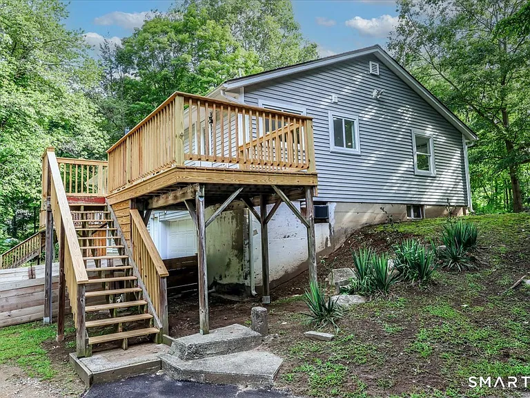 48 Candlewood Lake Rd #1 — Photo 20