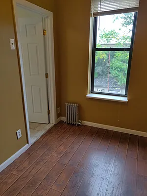 Rented by Block & Lot Real Estate | media 33