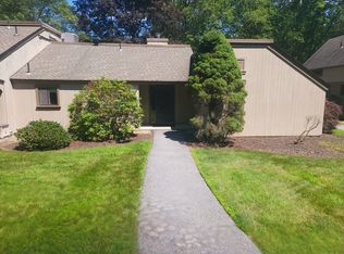 41 Crocus Ln UNIT 41, Avon, CT 06001