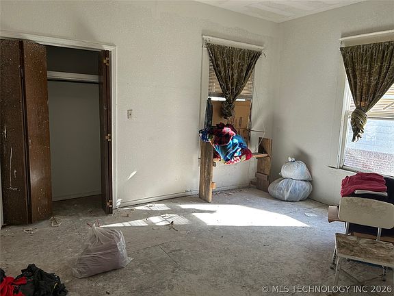 4th image of 121 N P St