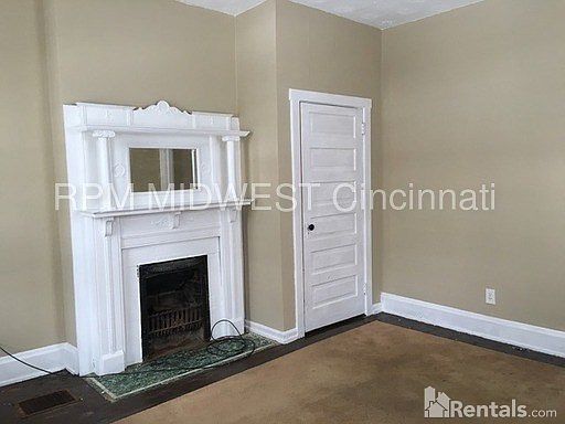 2nd image of 412 W 16th St