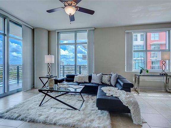 3rd image of 1120 E Kennedy Blvd Unit 729