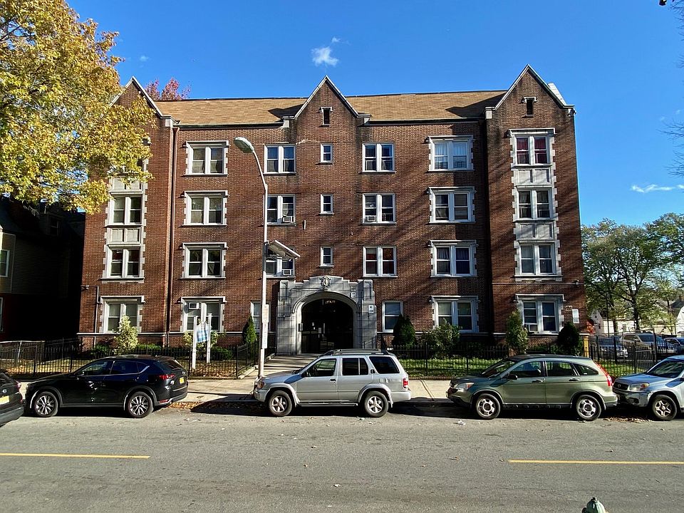 1st image of 132 N Arlington Ave #B5