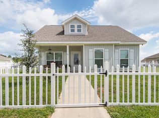 41 Woodsorrel St, Freeport, FL 32439