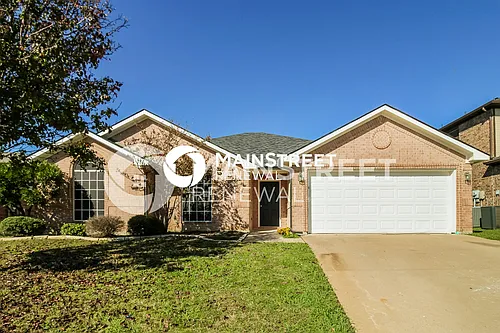 2520 Castle Pines Dr Photo 1