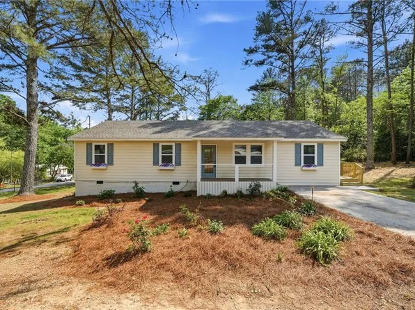 166 Old Stone Rd, Villa Rica, GA 30180