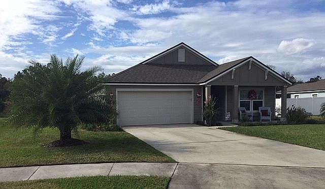 1st image of 610 Crescent Key Dr
