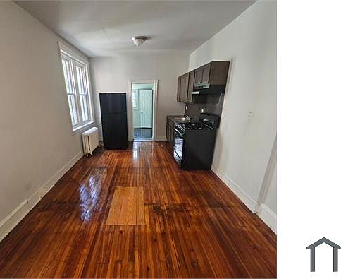3rd image of 4113 N 8th St