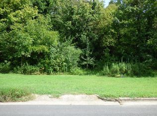 809 Edmunds St, South Boston, VA 24592