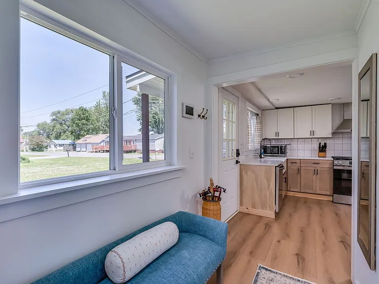 105 Brown Shores Rd — Photo 5