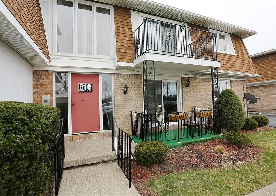 1st image of 61C Georgian Ln APT 11