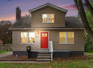 3168 Berkshire Ave, Warren, MI 48091