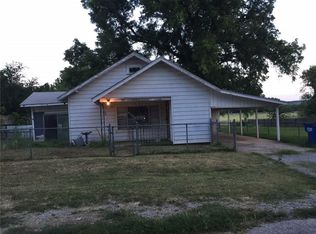 320 E Hallock St, Gracemont, OK 73042