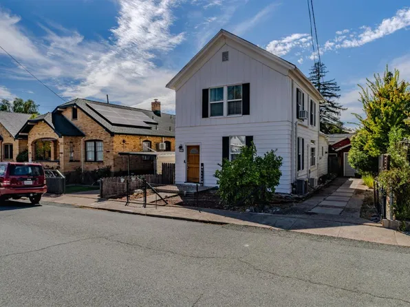 91 Broad St, Sutter Creek, CA 95685