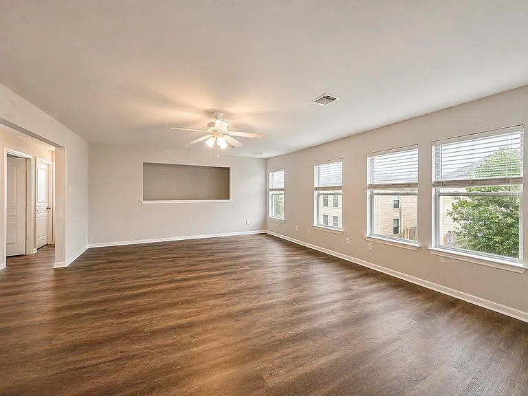 8343 Cassidy Creek Ct — Photo 23