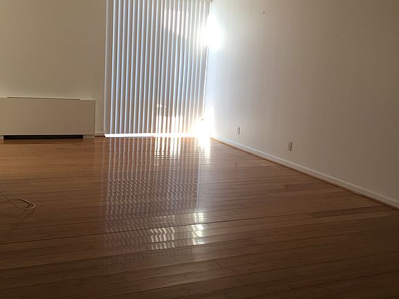 5th image of 3600 Conshohocken Ave APT 310