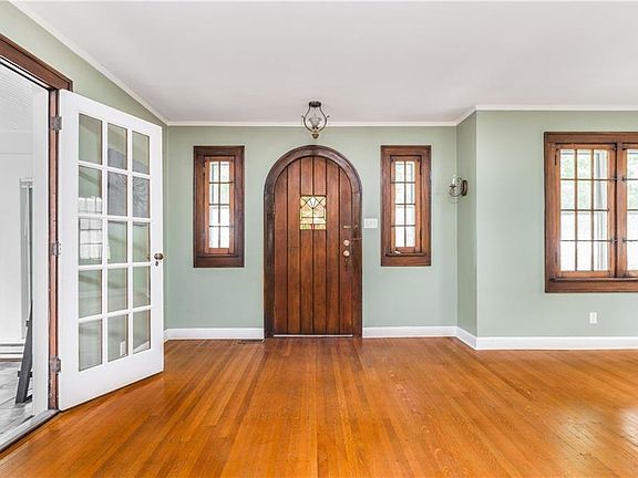 5th image of 5441 Guilford Ave