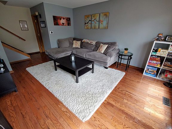 2nd image of 424 Sunnybrook Ln #25-D