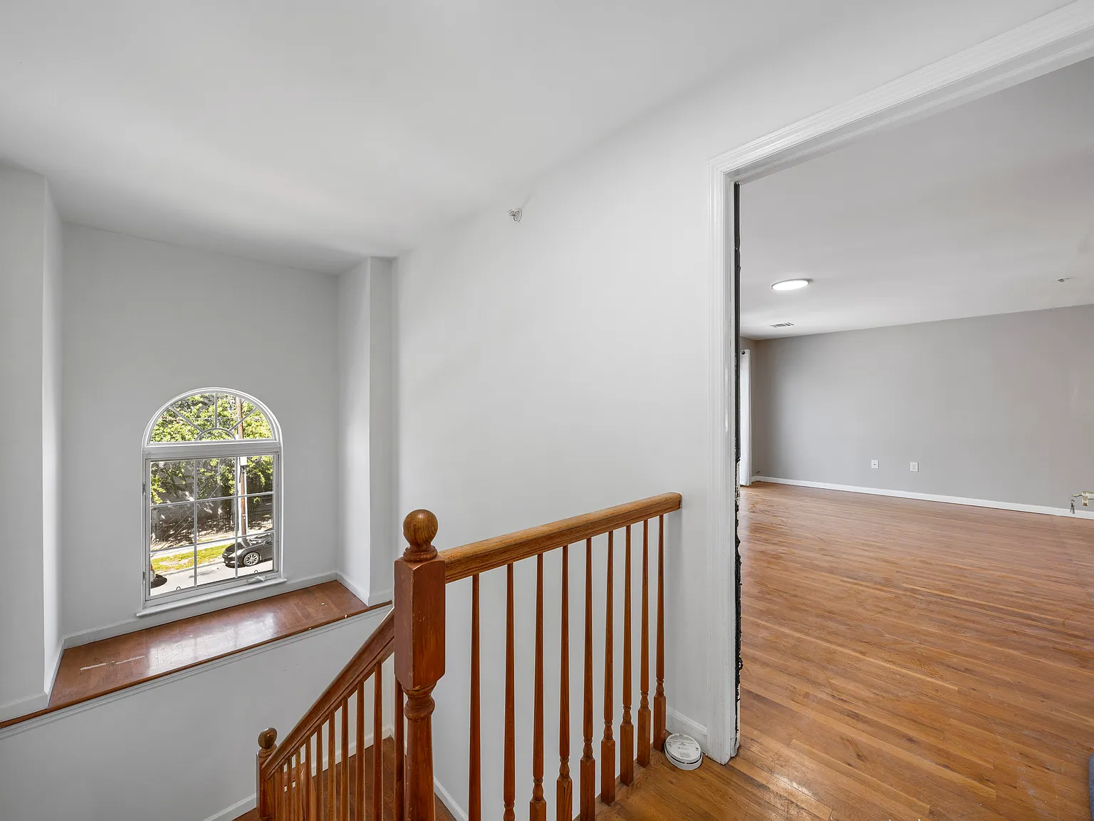 3 bed, $2,775 — Photo 4