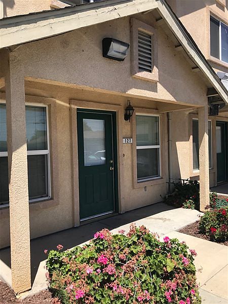 2nd image of 127 Clifford Ave